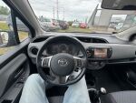 Toyota Yaris 2015 Musta