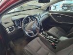 Hyundai i30 Wagon 2016 Punainen