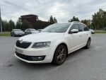 Skoda Octavia 2015 Valkoinen