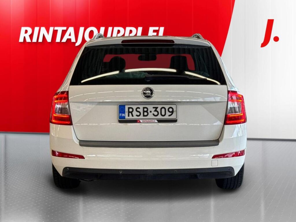 Skoda Octavia 2015 Valkoinen