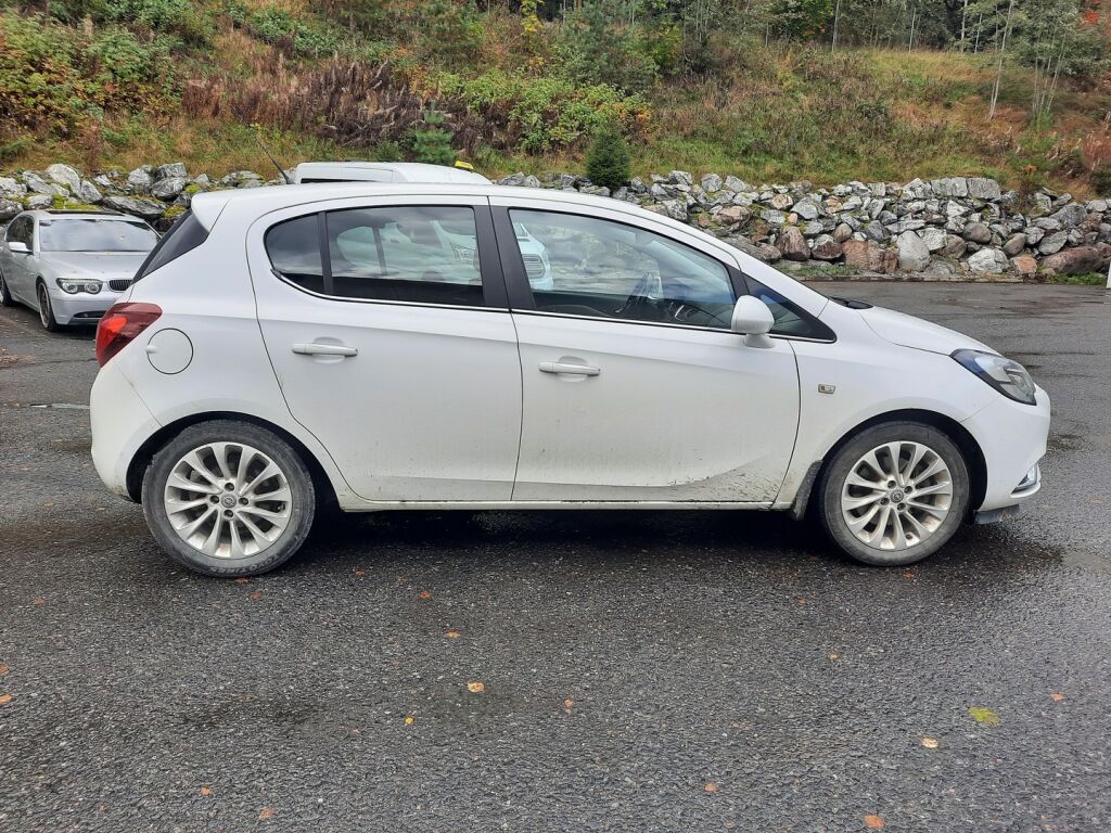 Opel Corsa 2015 Valkoinen