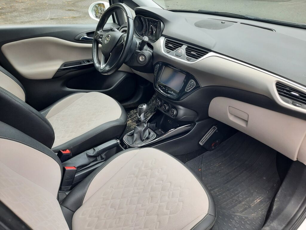 Opel Corsa 2015 Valkoinen