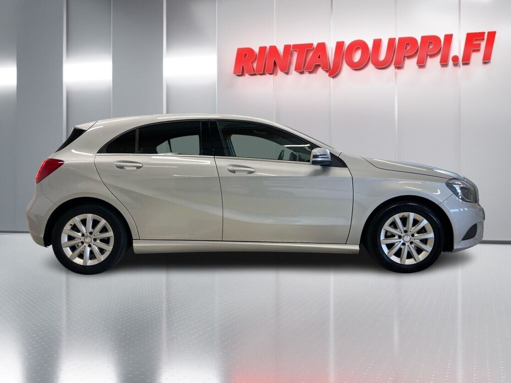 Mercedes-Benz A 2015 Harmaa