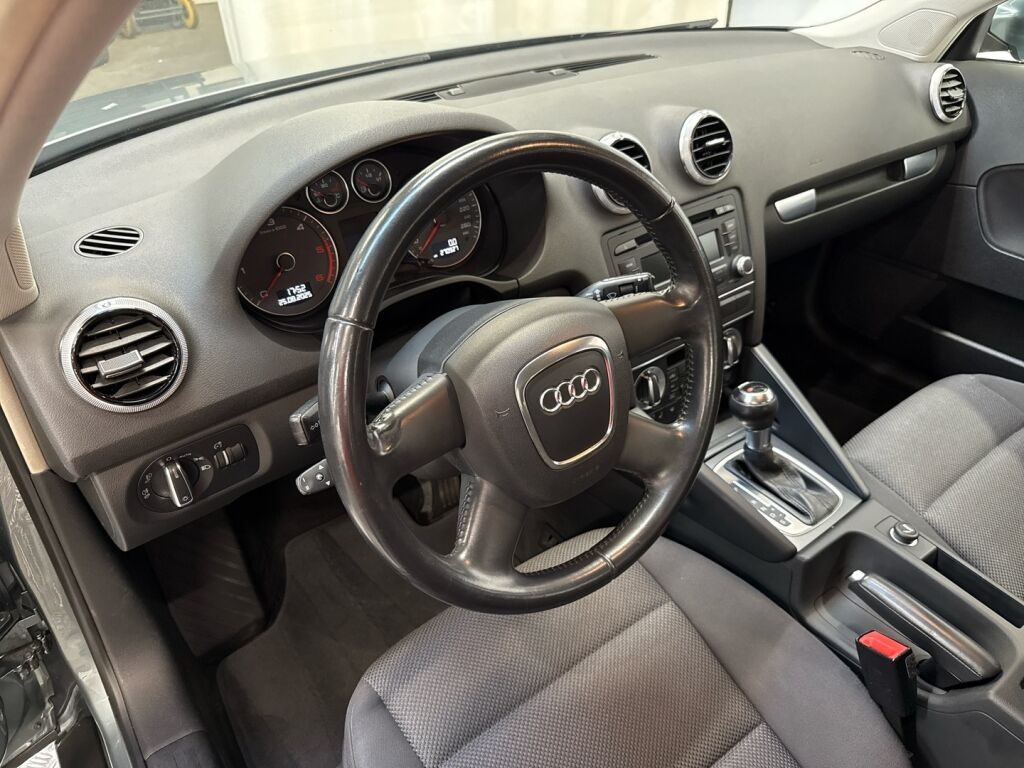 Audi A3 2012 Harmaa