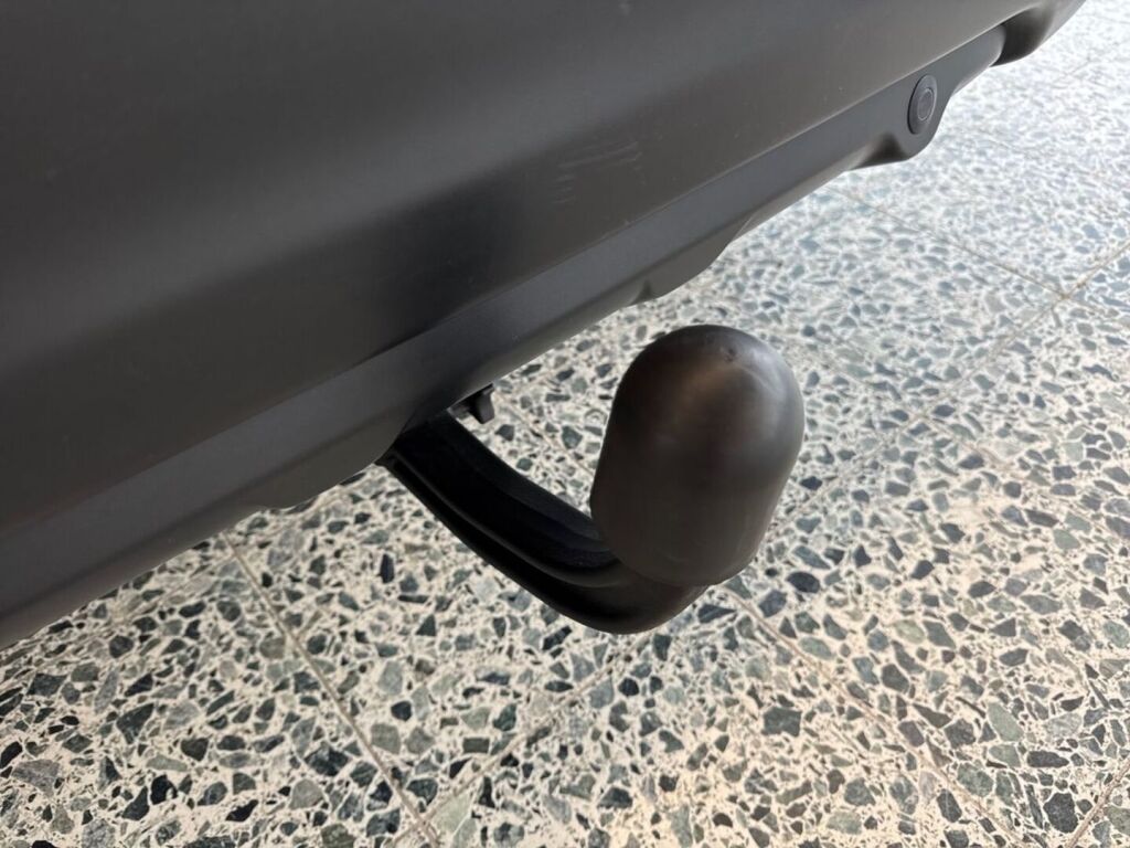 Nissan Qashqai 2015 Metallinhohto Violetti