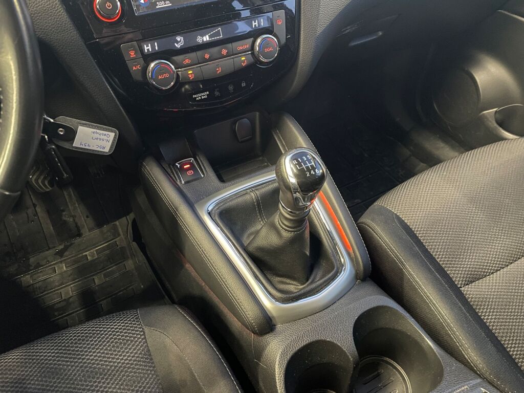 Nissan Qashqai 2015 Sininen