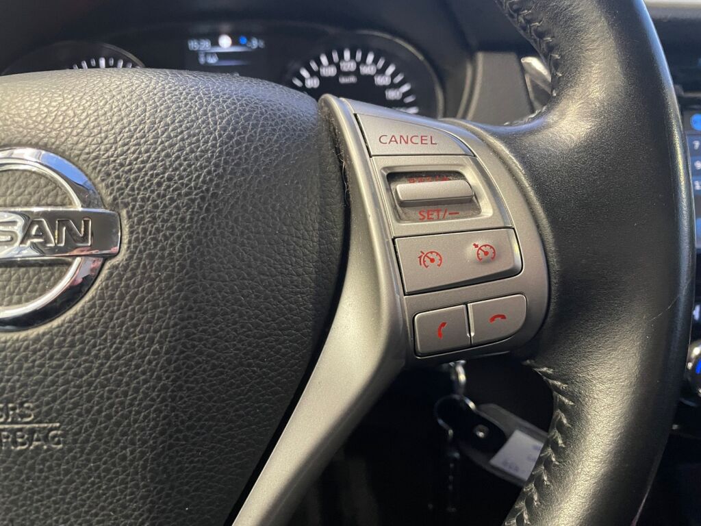 Nissan Qashqai 2015 Sininen