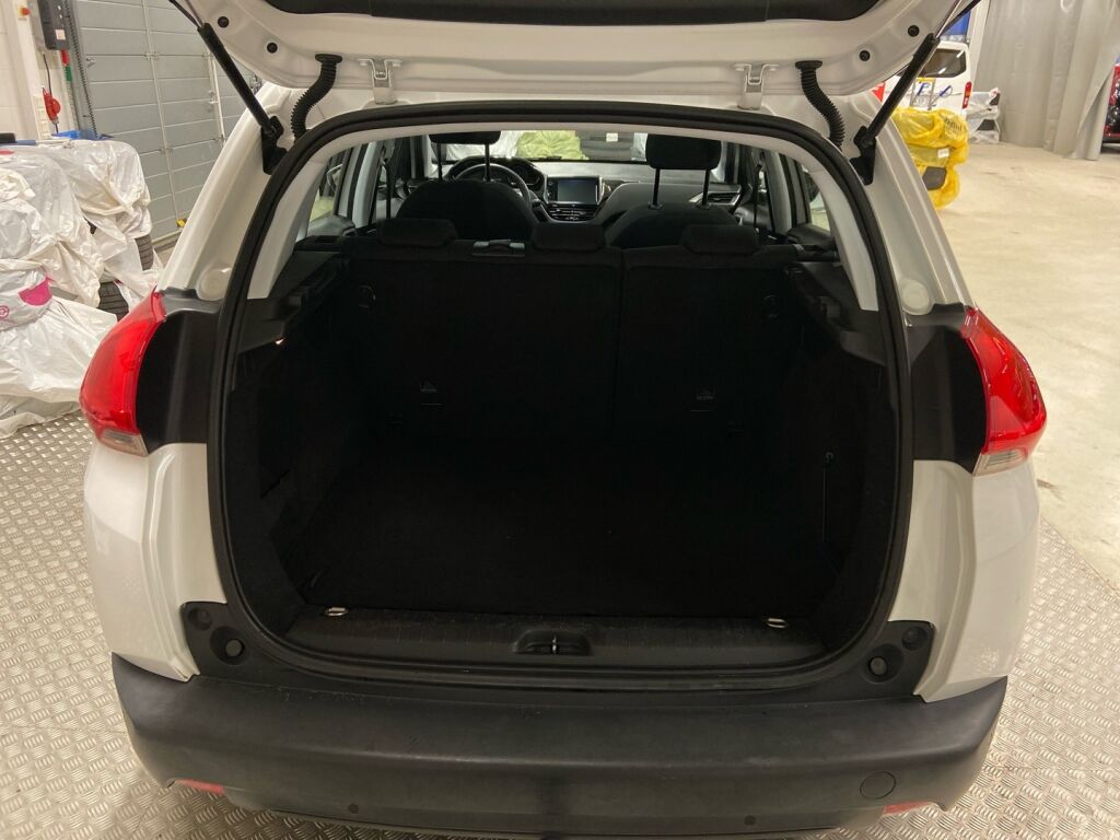 Peugeot 2008 2015 Valkoinen