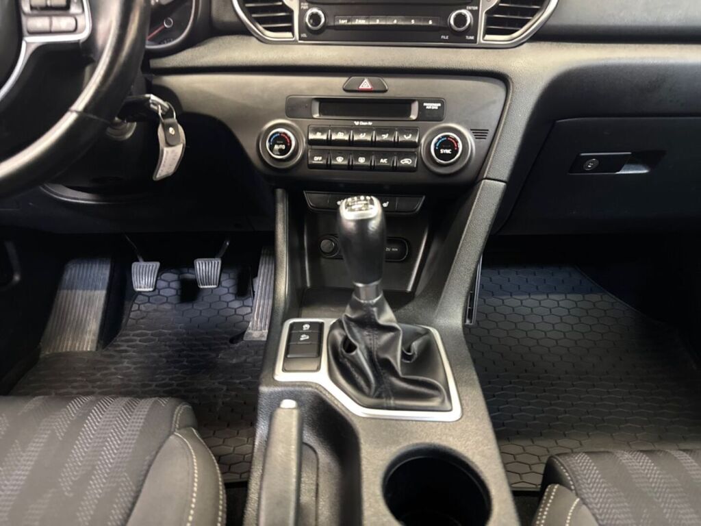 Kia Sportage 2016 Valkoinen