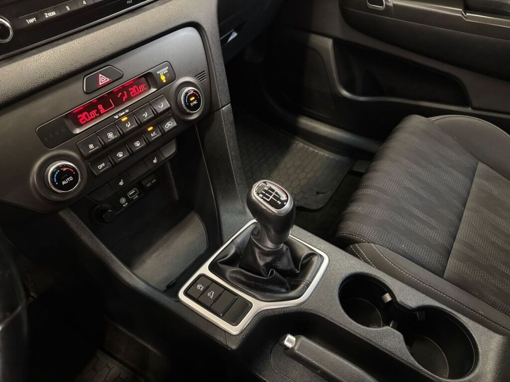 Kia Sportage 2016 Valkoinen