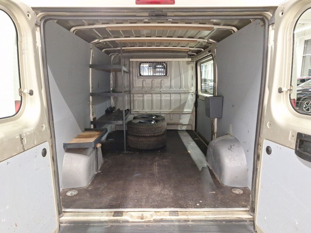 Citroen Jumper 2015 Ruskea (beige)