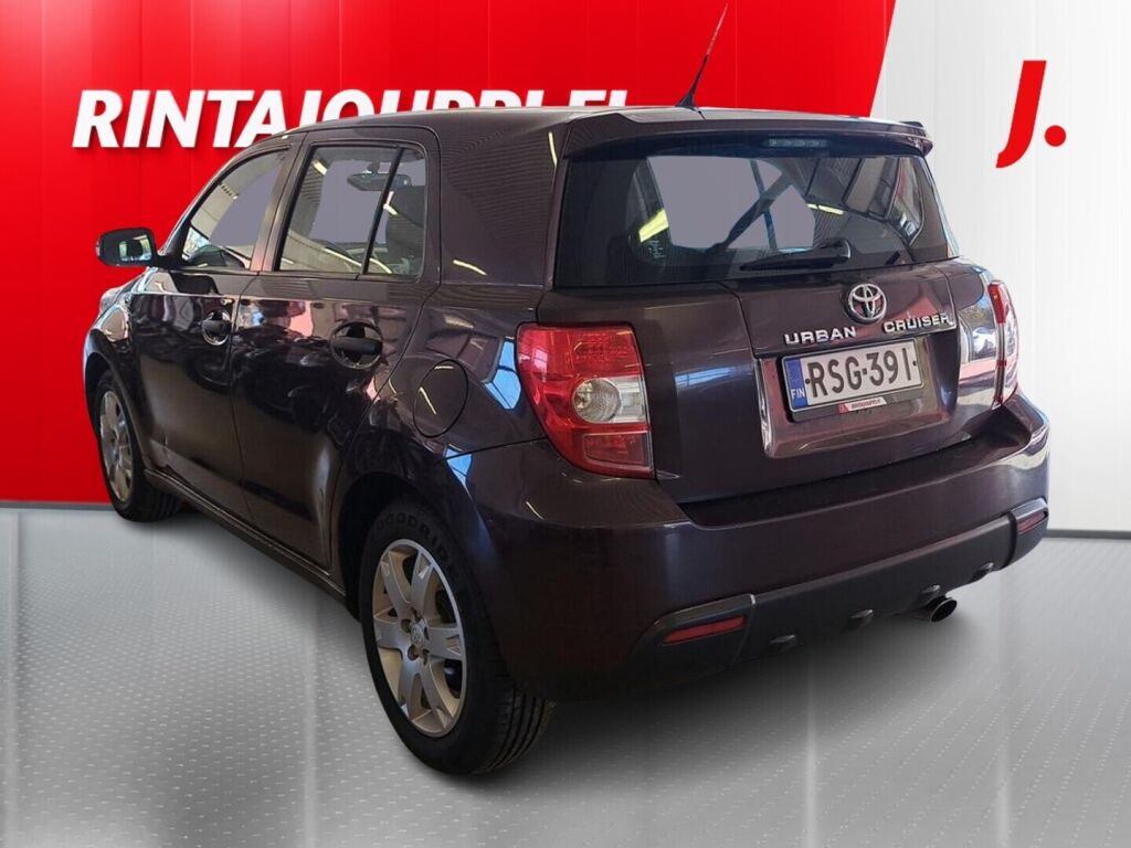 Toyota Urban Cruiser 2010 Violetti