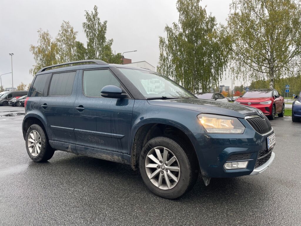 Skoda Yeti 2015 Sininen