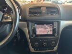 Skoda Yeti 2015 Sininen