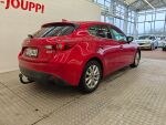 Mazda Mazda3 2016 Punainen