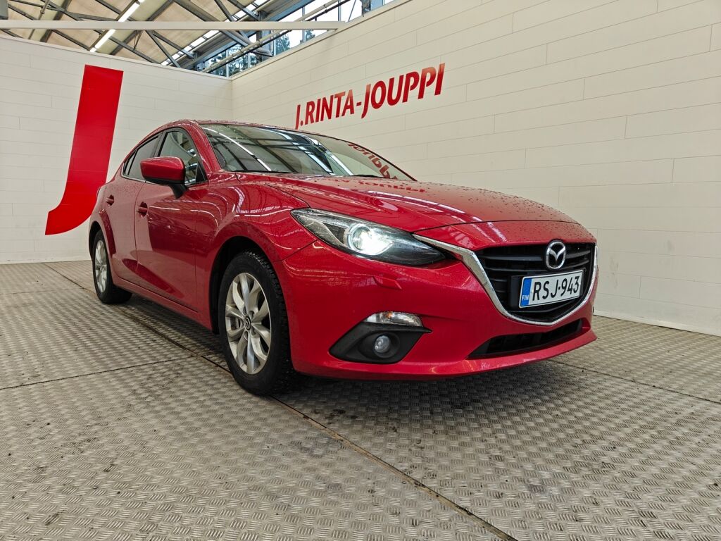 Mazda Mazda3 2016 Punainen