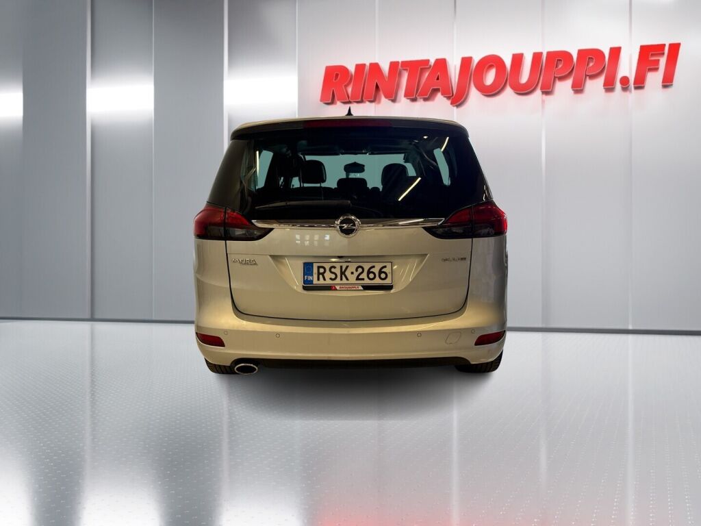 Opel Zafira Tourer 2016 Hopea