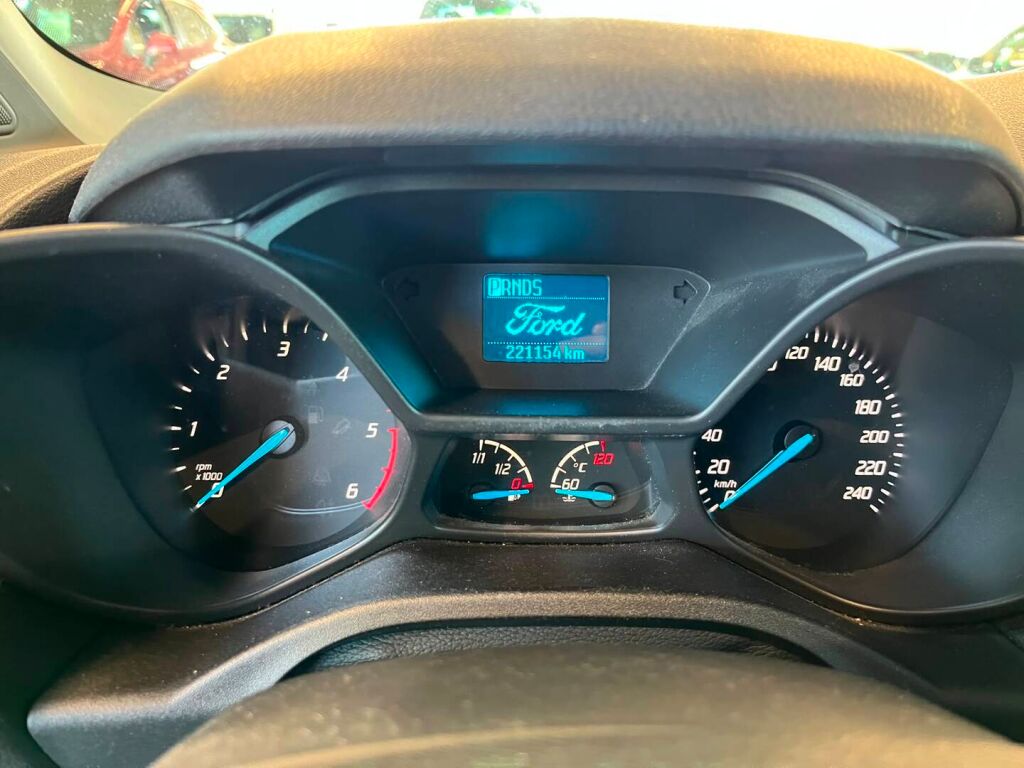 Ford Grand Tourneo Connect 2016 Musta