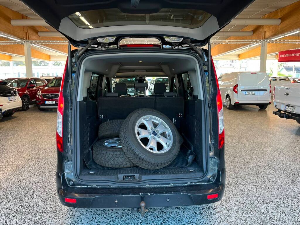 Ford Grand Tourneo Connect 2016 Musta