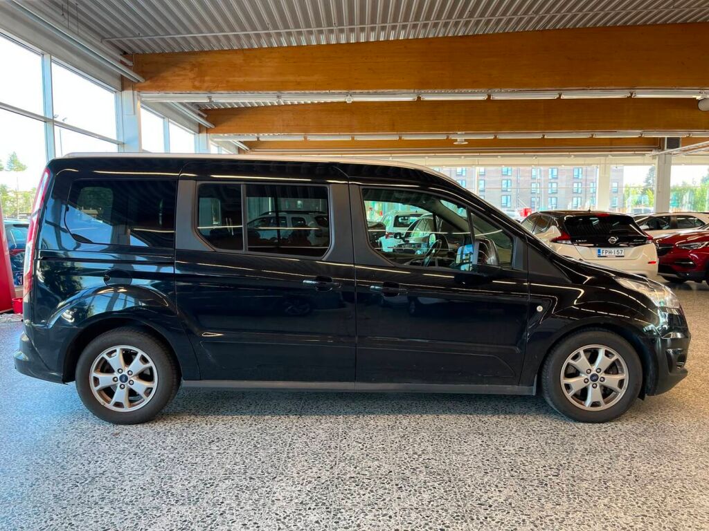 Ford Grand Tourneo Connect 2016 Musta