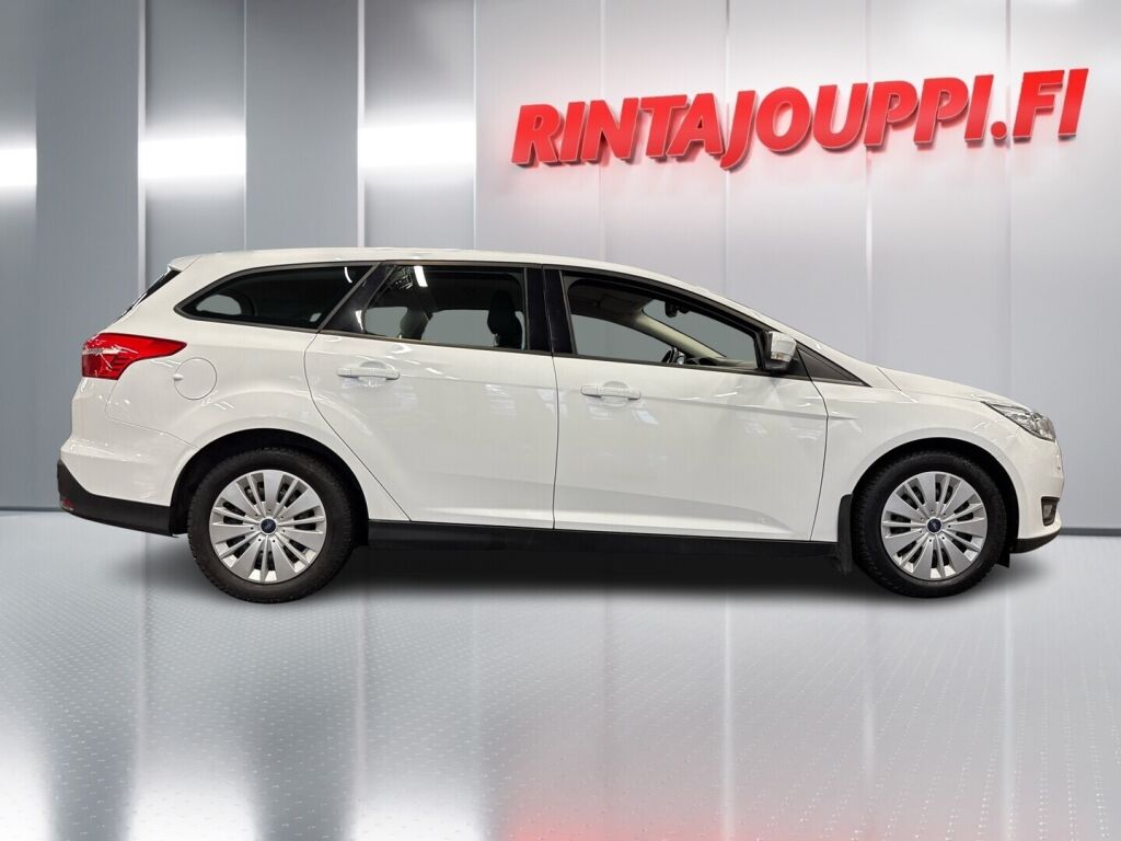 Ford Focus 2016 Valkoinen