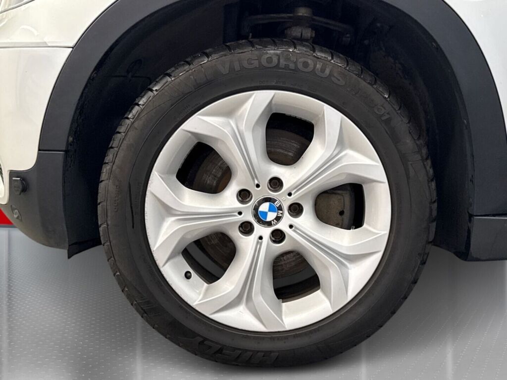 BMW X5 2010 Harmaa