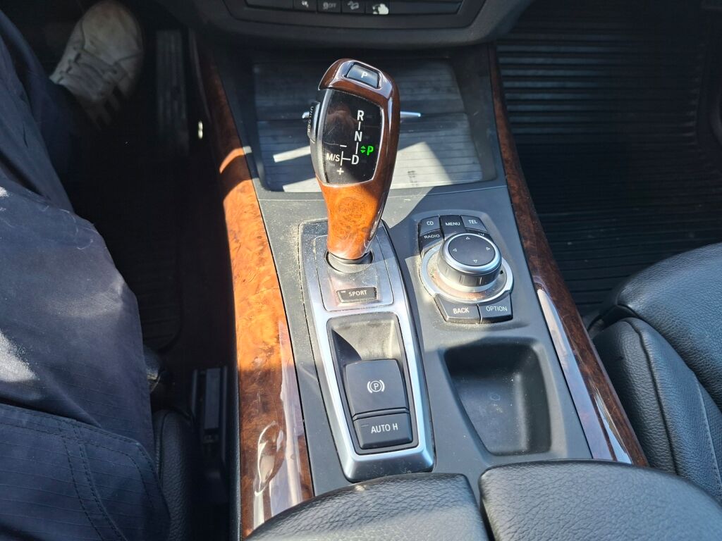 BMW X5 2010 Harmaa