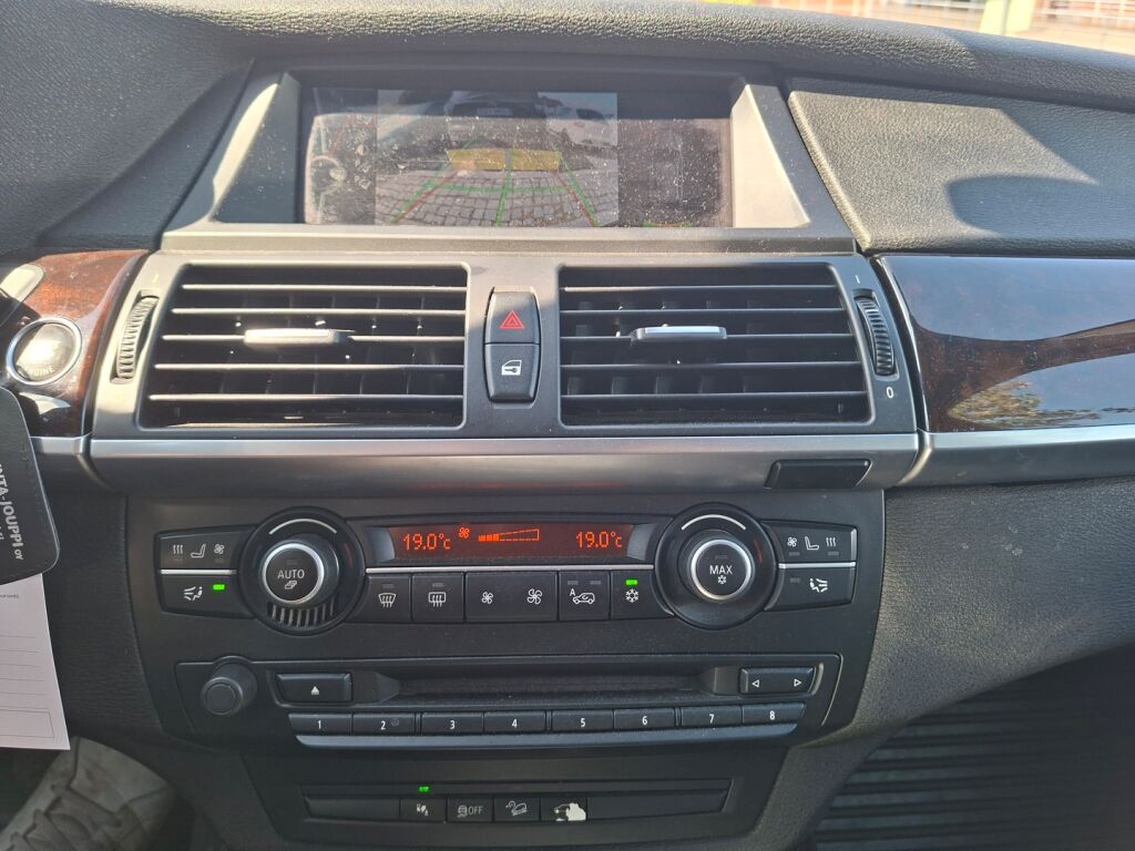BMW X5 2010 Harmaa