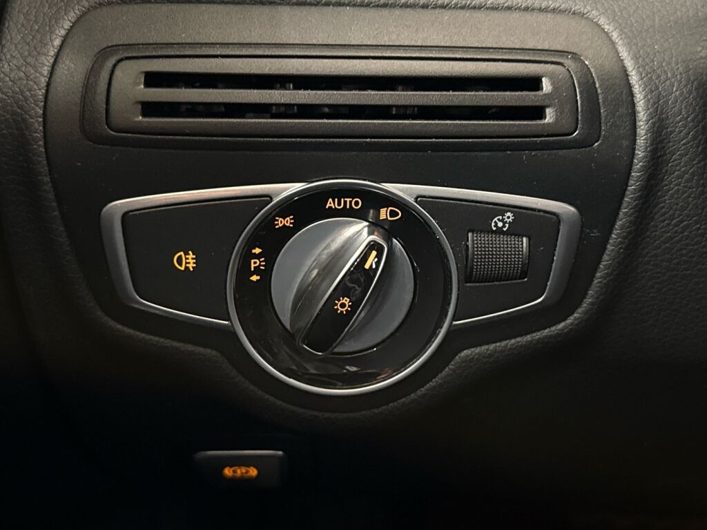 Mercedes-Benz C 2016 Harmaa