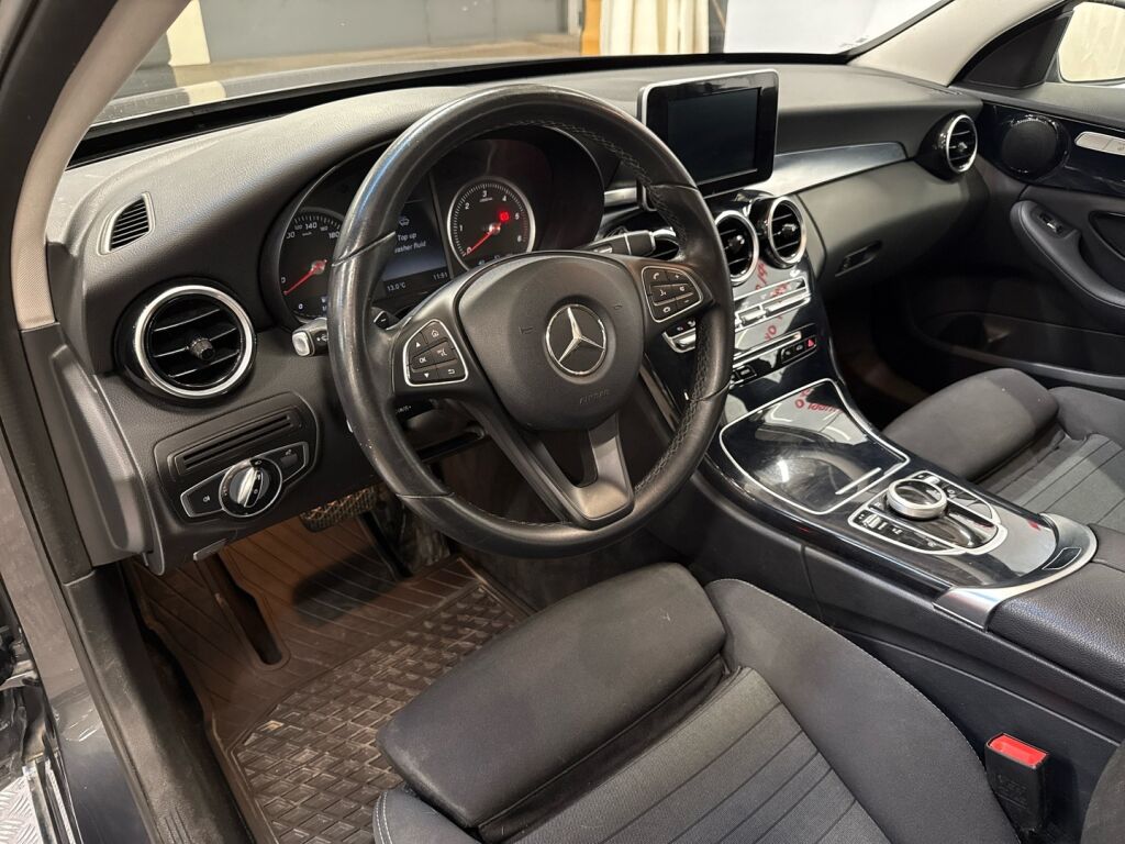 Mercedes-Benz C 2016 Harmaa