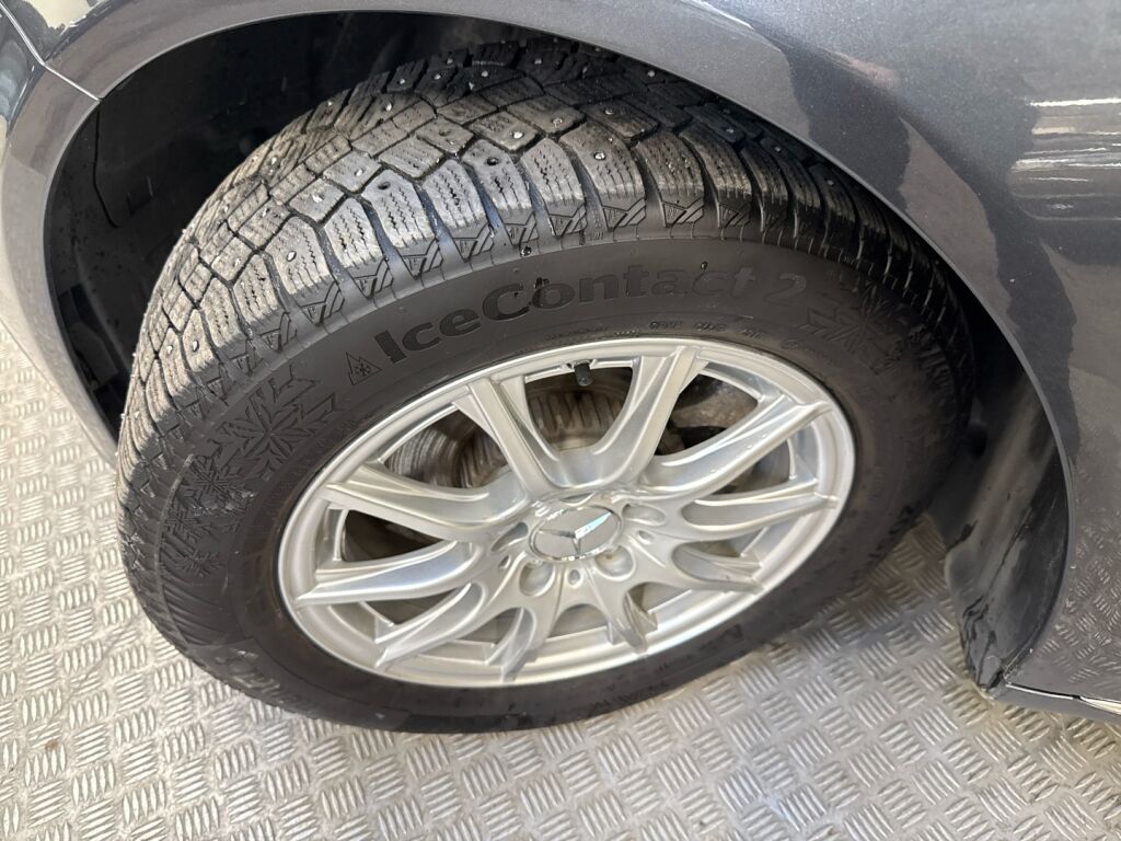 Mercedes-Benz C 2016 Harmaa