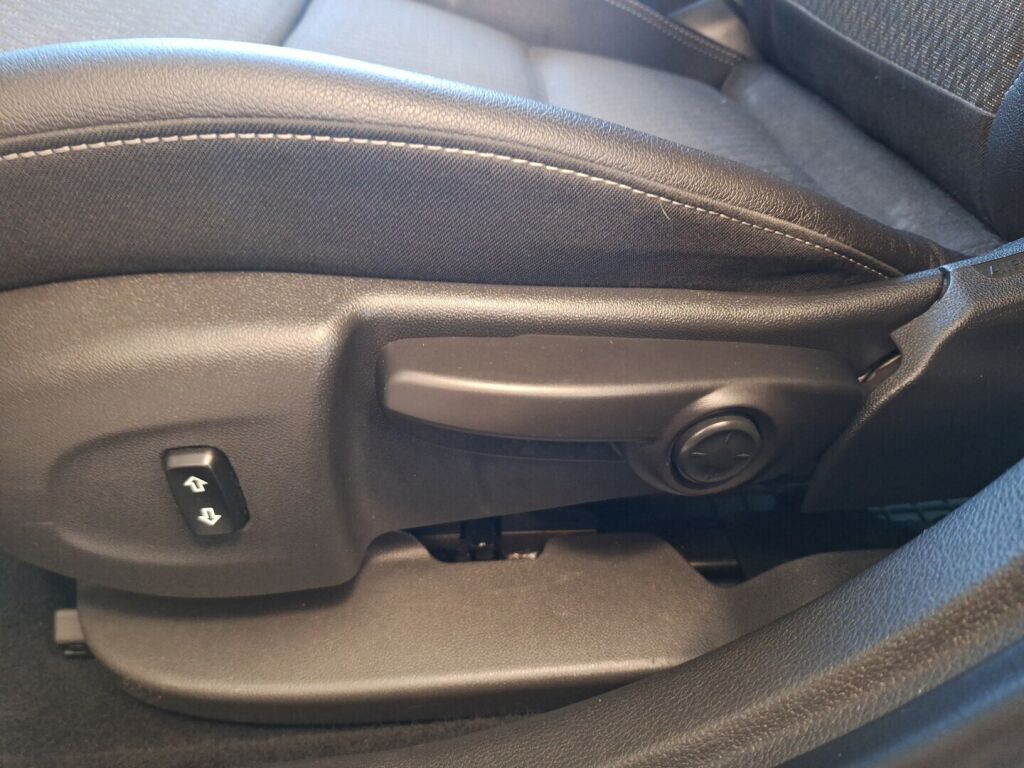 Opel Astra 2016 Hopea