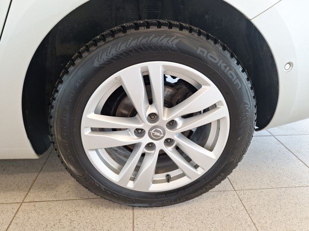 Opel Astra 2016 Hopea