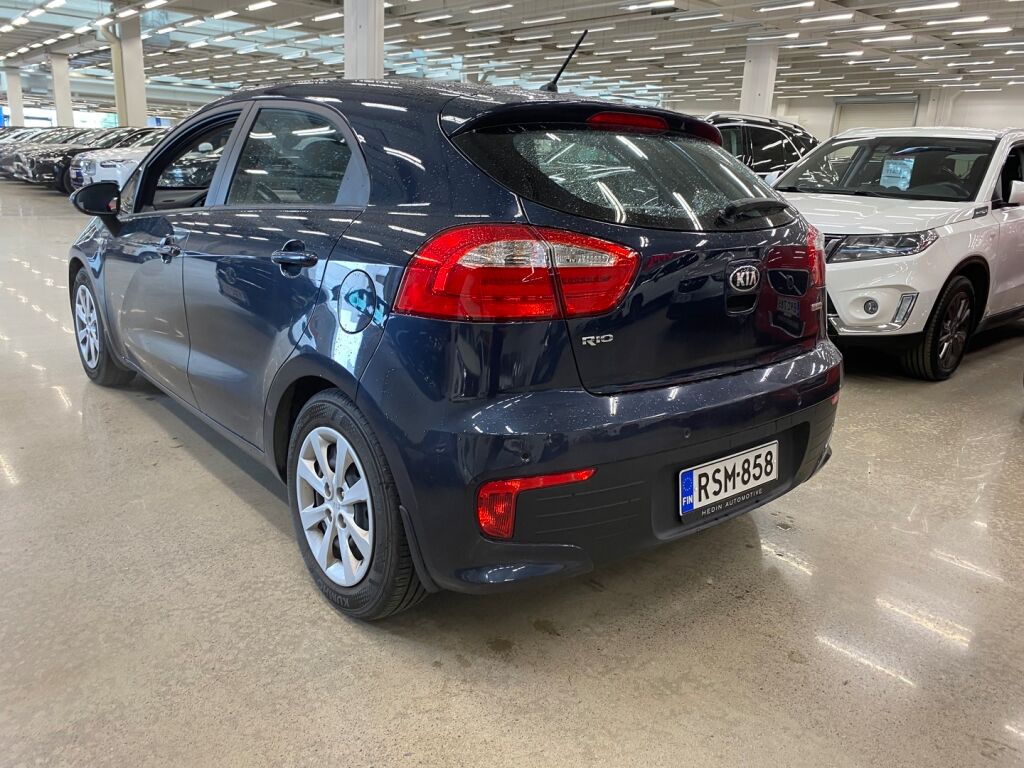 Kia Rio 2016 Sininen