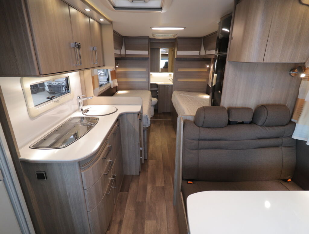 Kabe Travel Master  740T 2016 Valkoinen