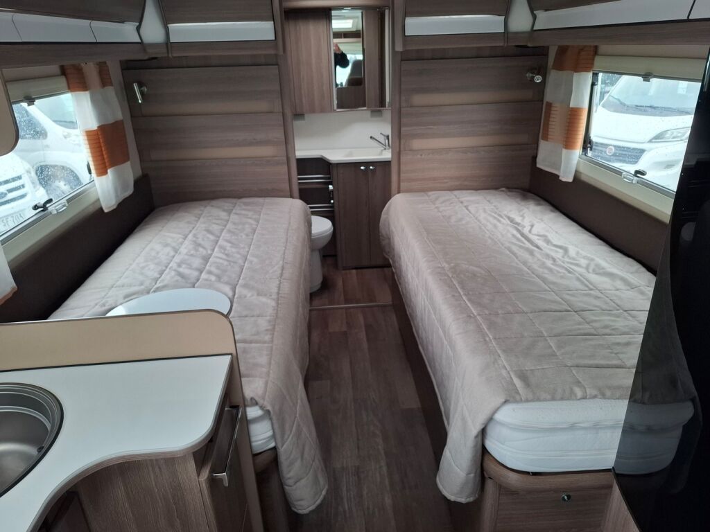 Kabe Travel Master  740T 2016 Valkoinen