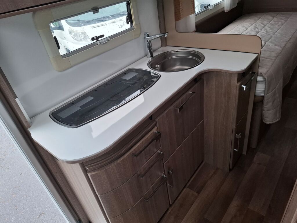 Kabe Travel Master  740T 2016 Valkoinen