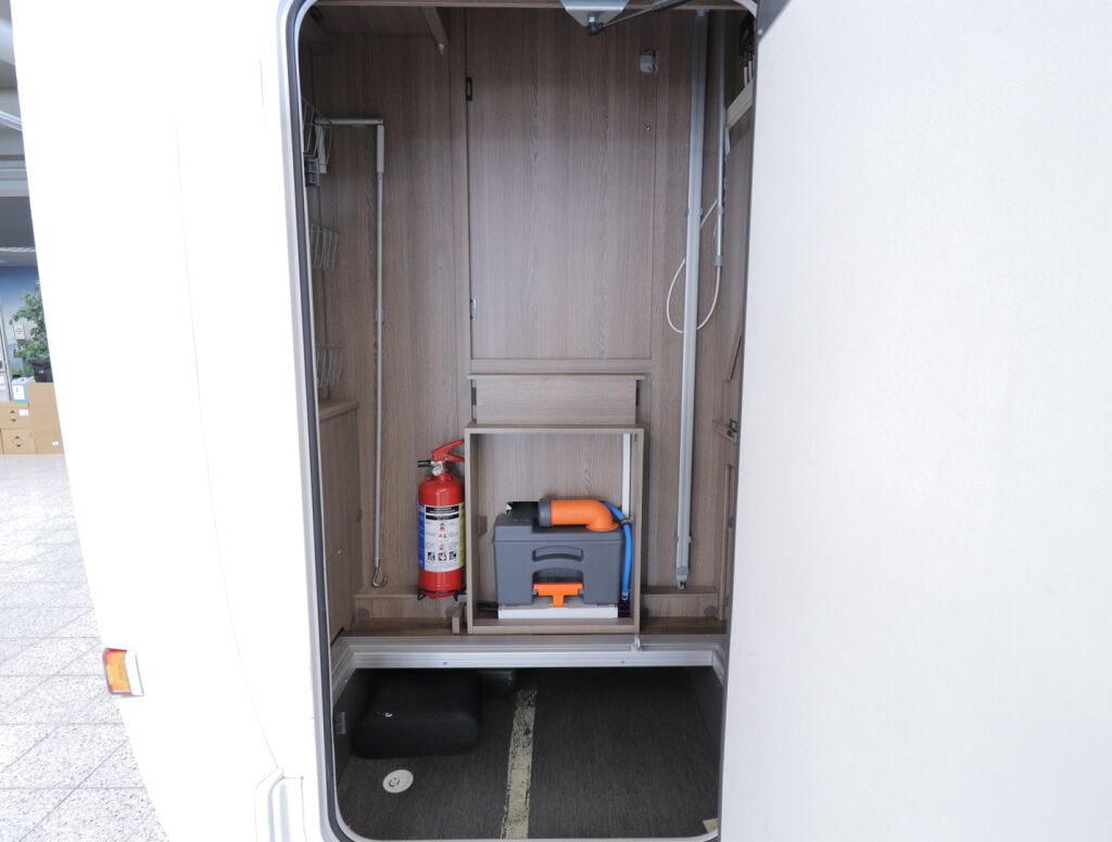 Kabe Travel Master  740T 2016 Valkoinen