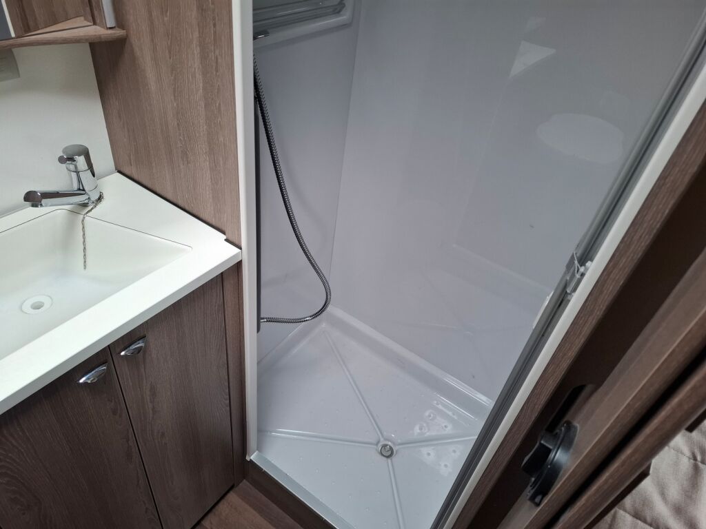 Kabe Travel Master  740T 2016 Valkoinen