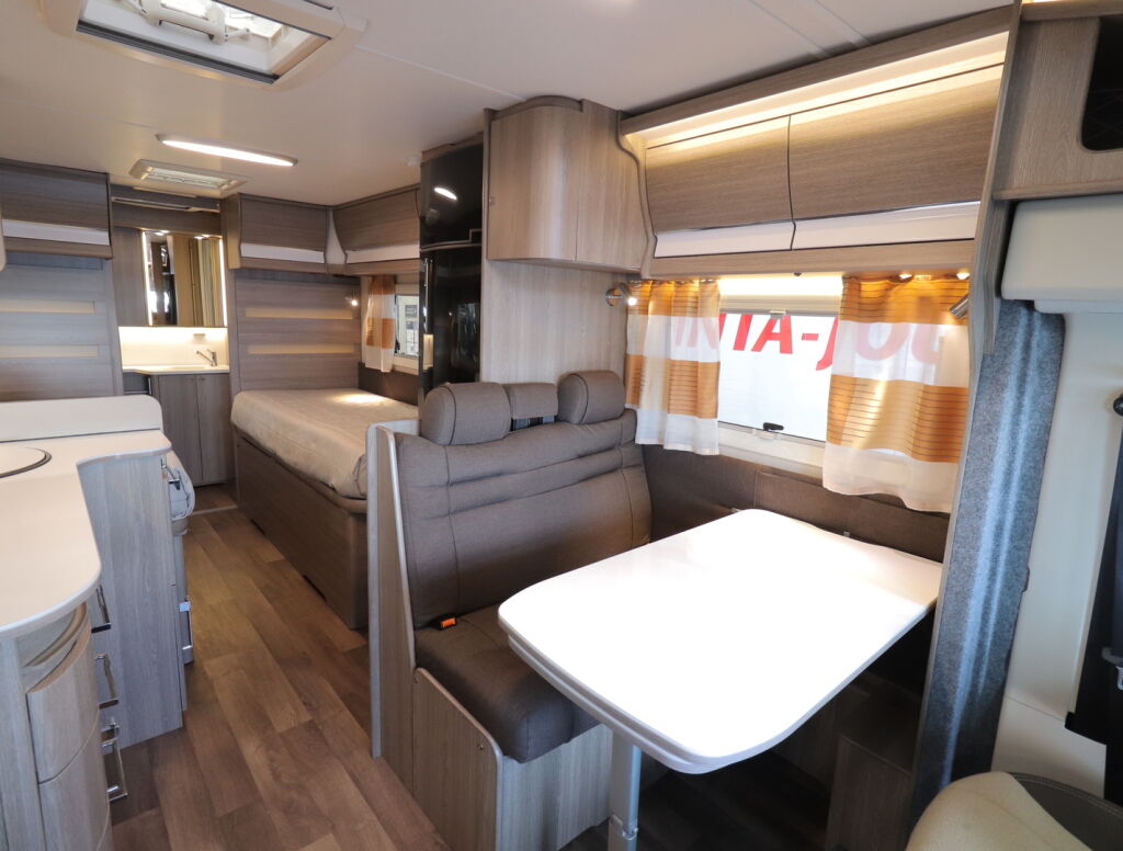 Kabe Travel Master  740T 2016 Valkoinen