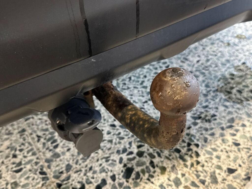 Nissan Qashqai 2016 Ruskea (beige)