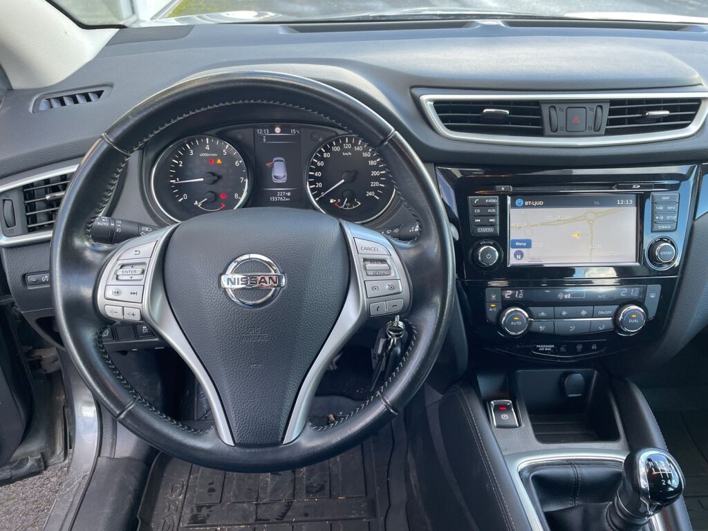 Nissan Qashqai 2016 Harmaa