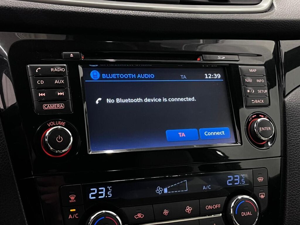 Nissan Qashqai 2016 Violetti