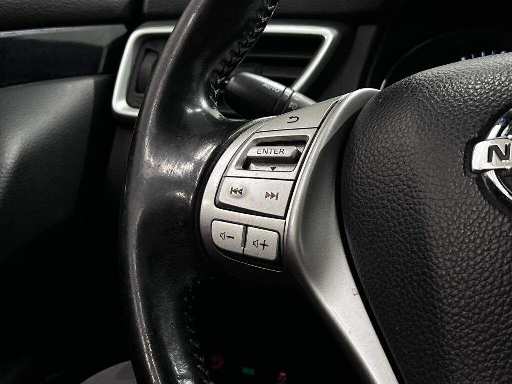 Nissan Qashqai 2016 Violetti