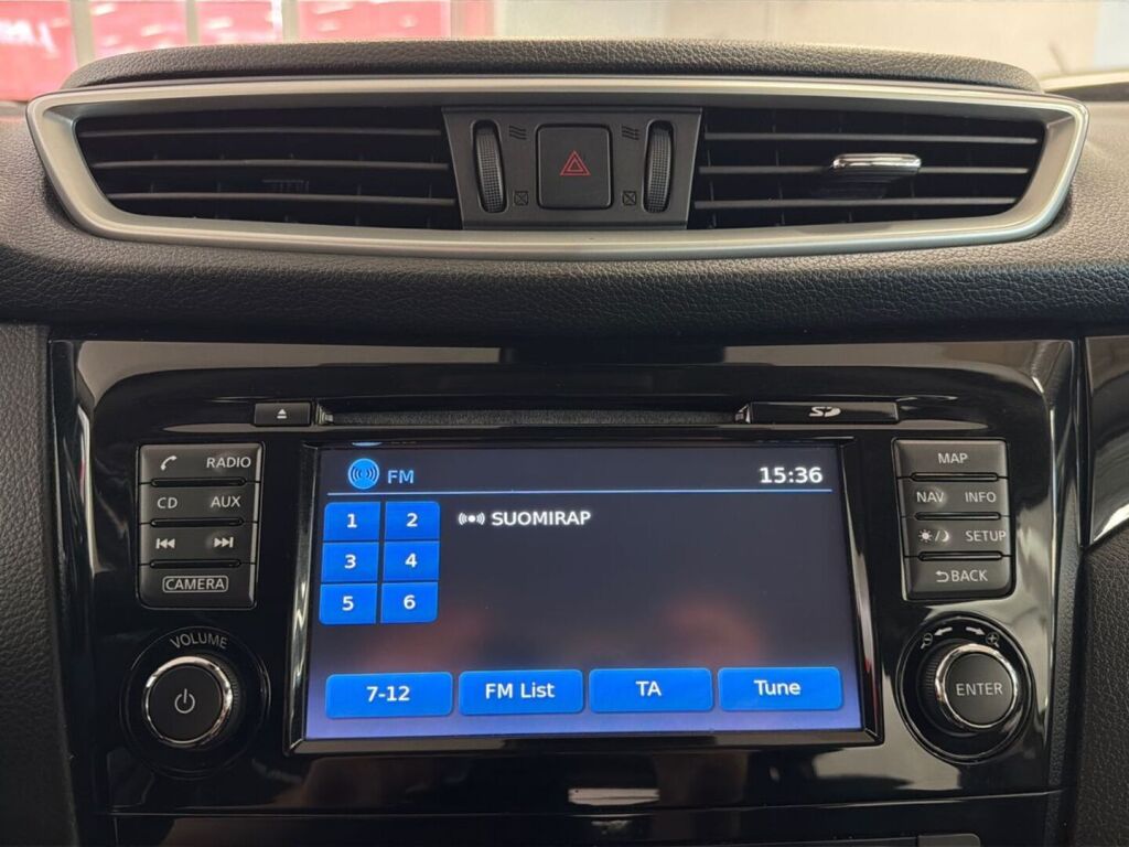 Nissan Qashqai 2016 Hopea