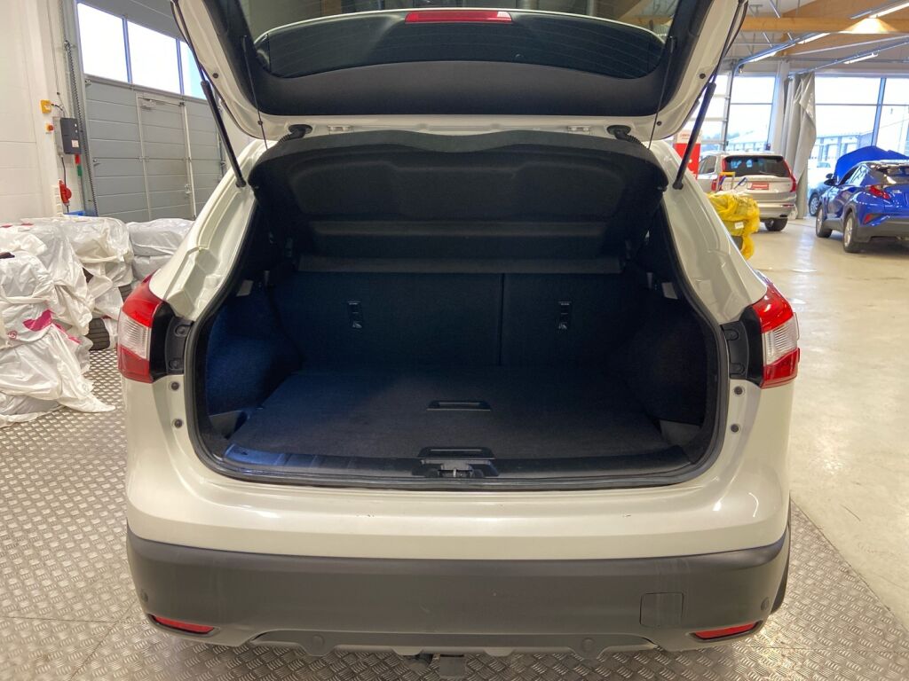 Nissan Qashqai 2016 Valkoinen