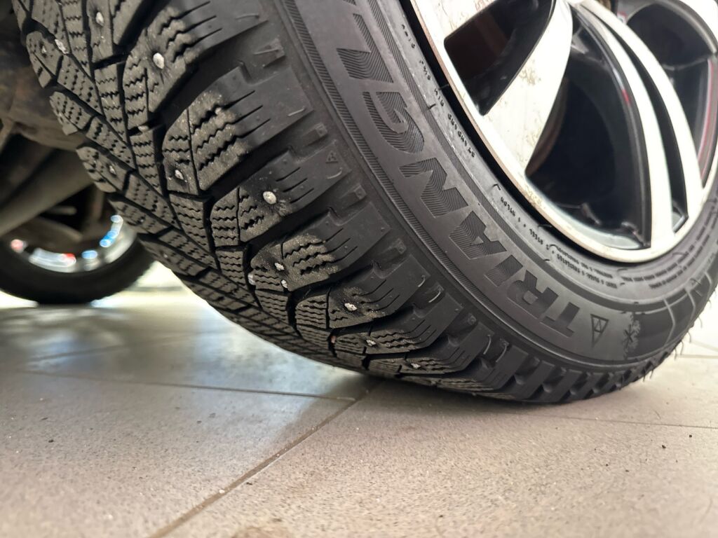 Nissan Pulsar 2017 Harmaa