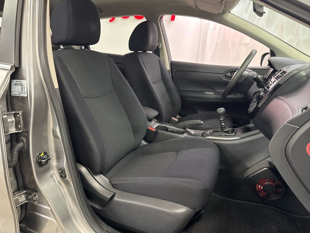 Nissan Pulsar 2017 Harmaa