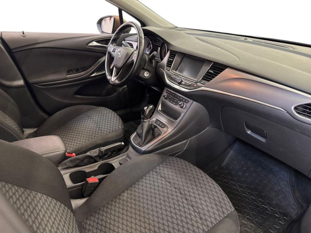 Opel Astra 2017 Ruskea (beige)