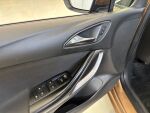Opel Astra 2017 Ruskea (beige)